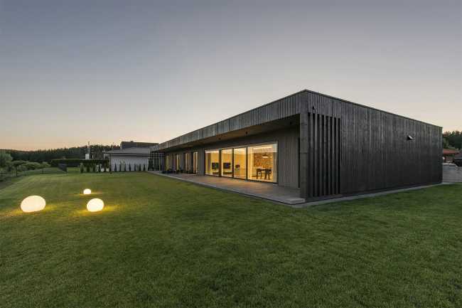 Abitazione in legno contemporanea